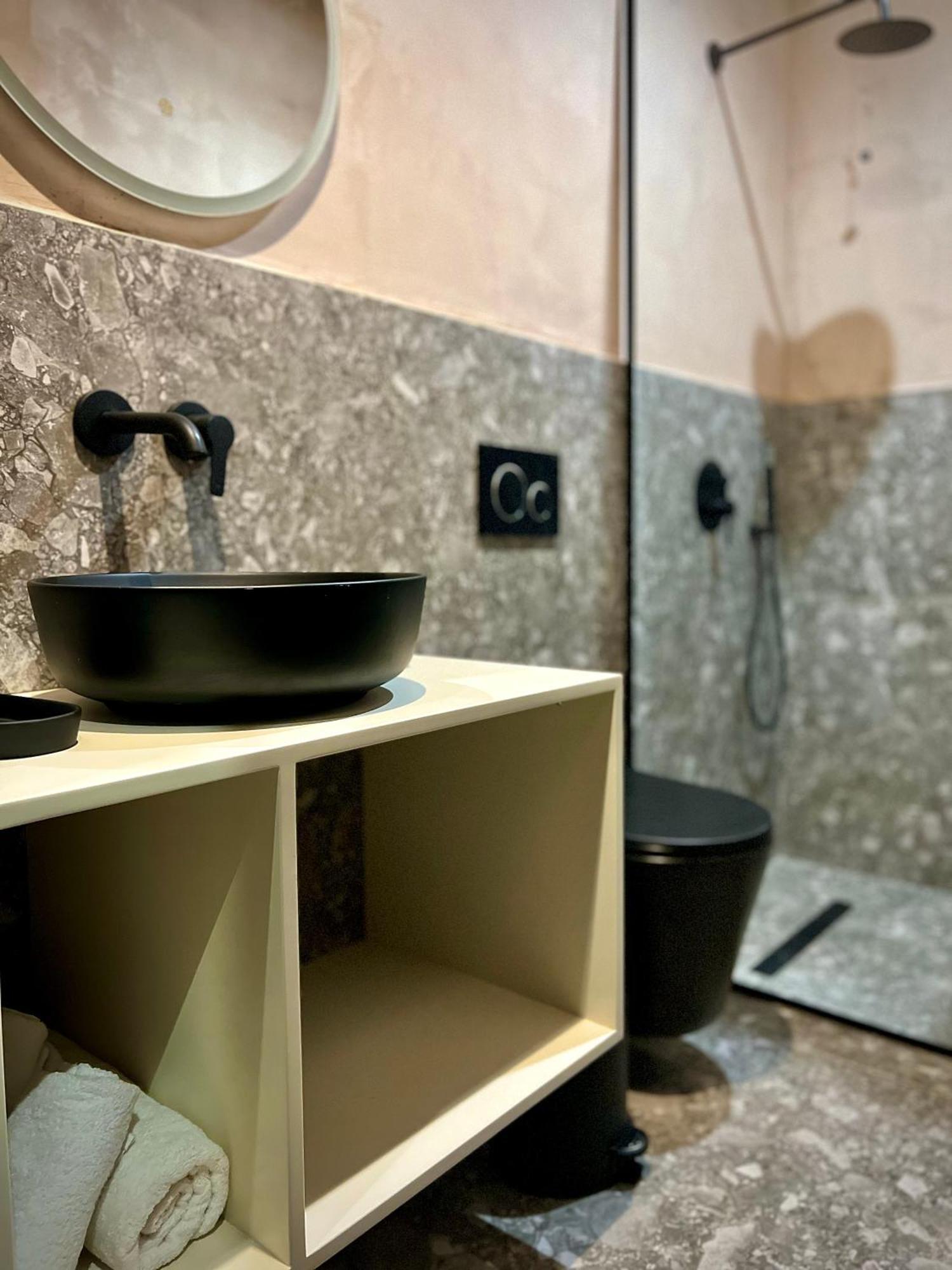 Rex Hotel Boutique ティラナ エクステリア 写真