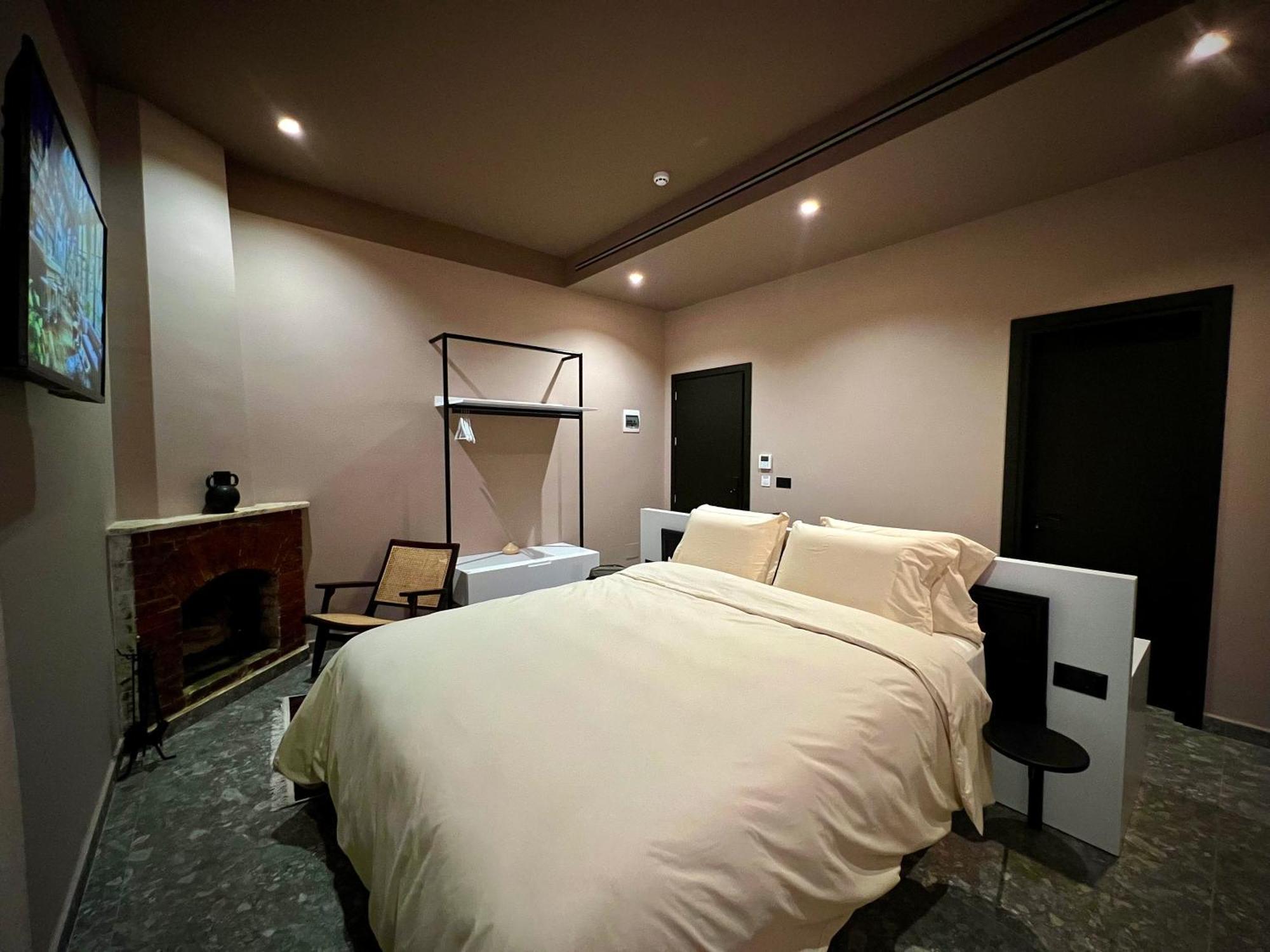 Rex Hotel Boutique ティラナ エクステリア 写真