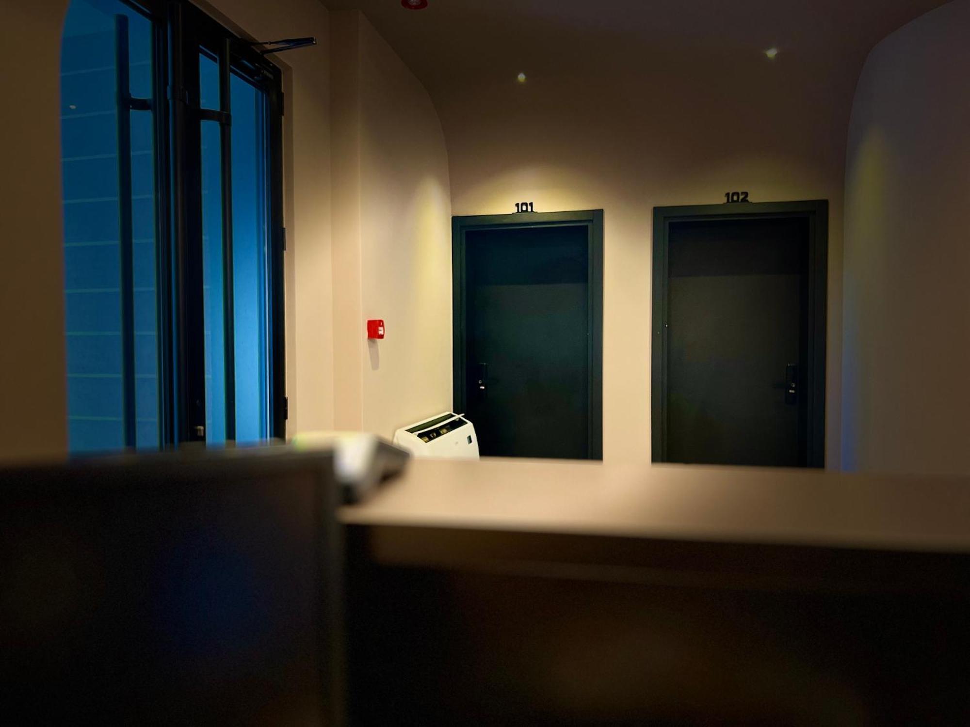 Rex Hotel Boutique ティラナ エクステリア 写真